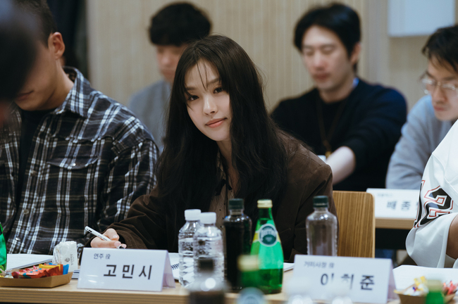 [정보/소식] 이재욱, 지옥의 노동 현장 투입고민시 김민하 이희준과 '꿀알바' 출연 | 인스티즈