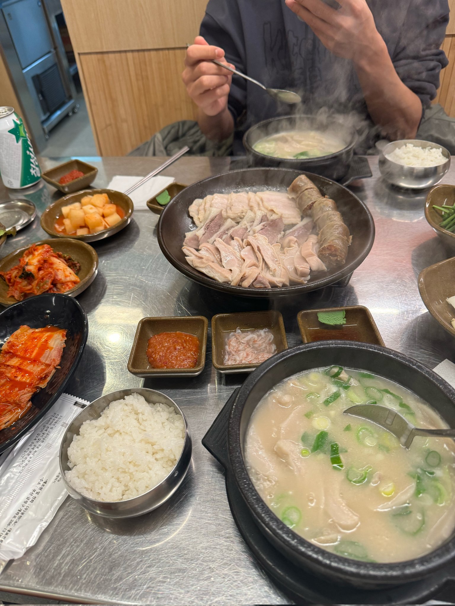 [잡담] 이 짤 인스스에 올렷더니 친구들한테 연락옴 ㅋㅋㅋㅋㅋㅋ | 인스티즈