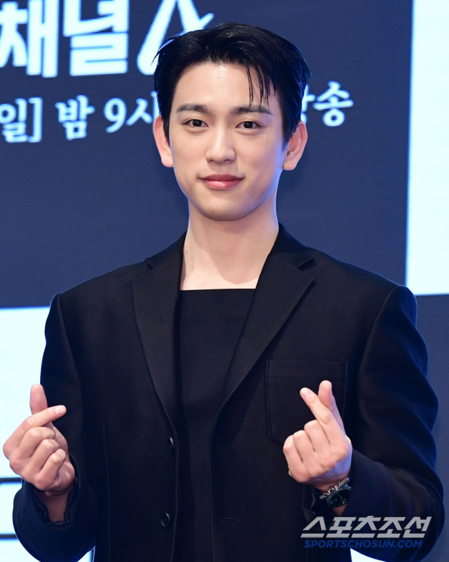 [정보/소식] [단독] 박진영, '샤이닝' 살리는 구원투수..차기작 부자 '열일' 행보 | 인스티즈