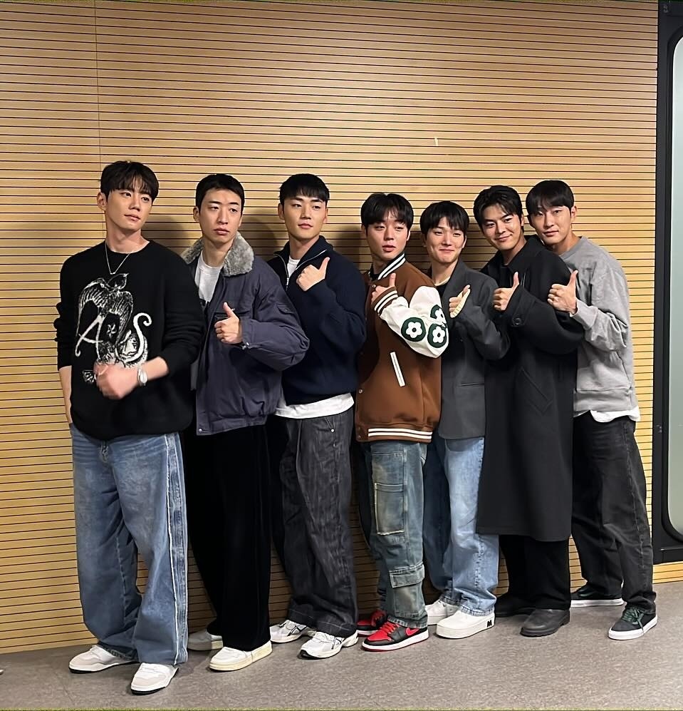 [잡담] 약한영웅2 첫 단체사진 | 인스티즈