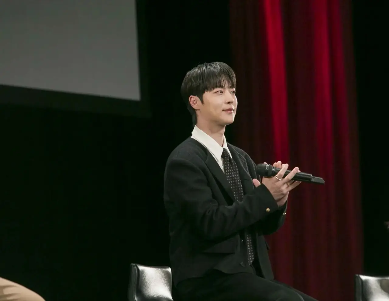 [잡담] 체크인한양 일본팬미팅 하오나즈 사진 | 인스티즈