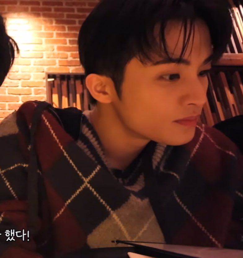 [잡담] 와씨ㅜ오늘 자컨에서 마크 얼굴 | 인스티즈