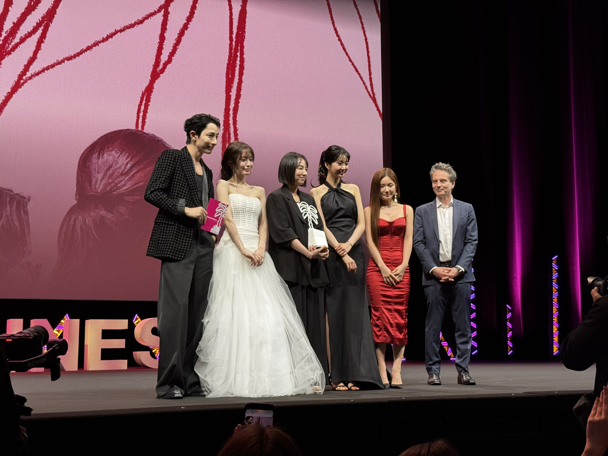 [정보/소식] 韓 드라마 'S라인', 칸 국제 시리즈 페스티벌 음악상 수상 | 인스티즈