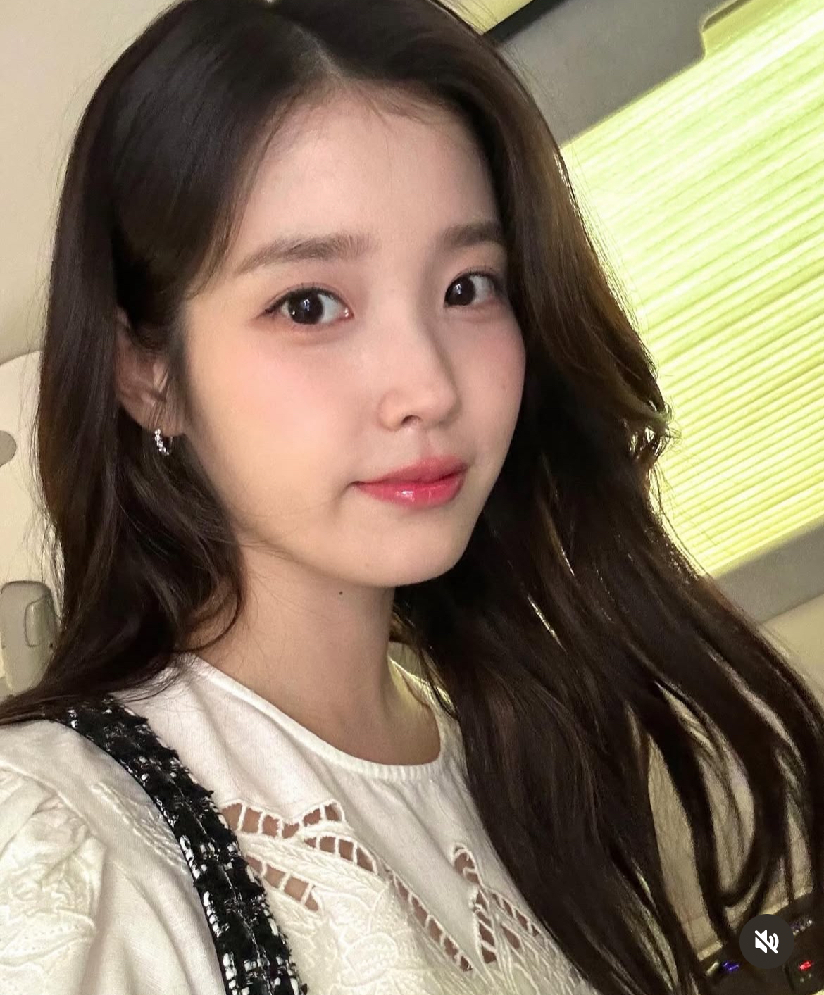 [잡담] 오늘자 아이유 인스타 스케줄 뭘지 궁예해주라 | 인스티즈