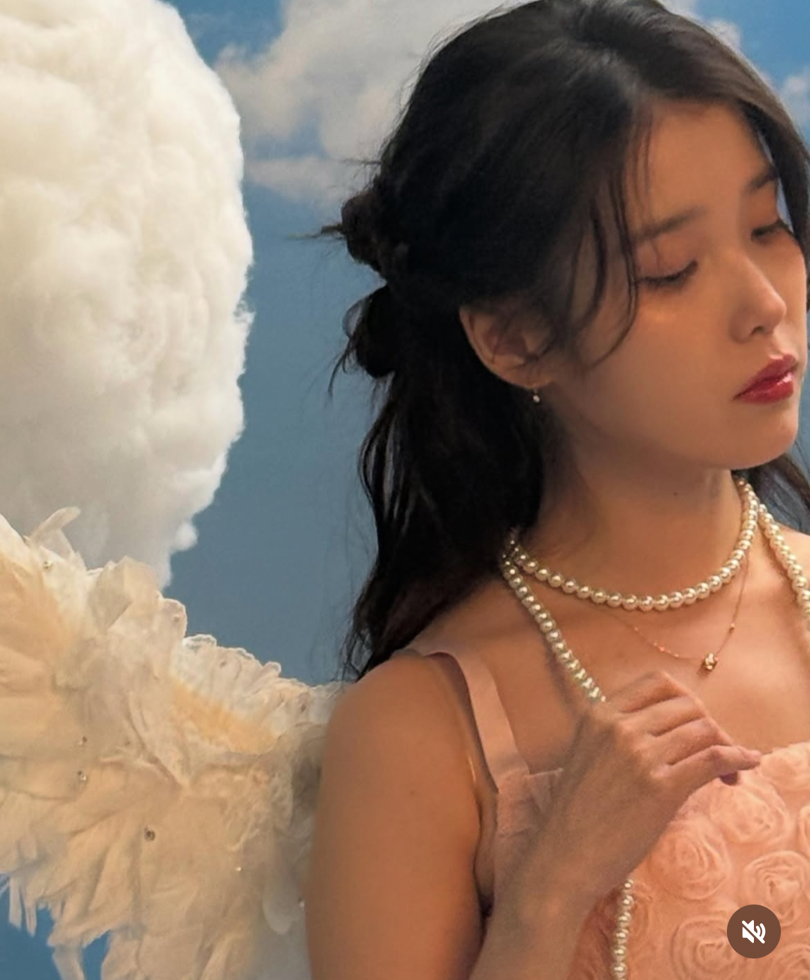 [잡담] 오늘자 아이유 인스타 스케줄 뭘지 궁예해주라 | 인스티즈