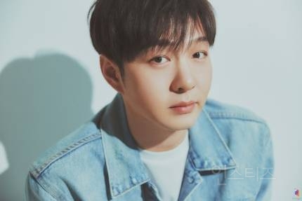 이창섭, 2년 만에 뮤지컬 '멤피스' 휴이 역 출연 | 인스티즈