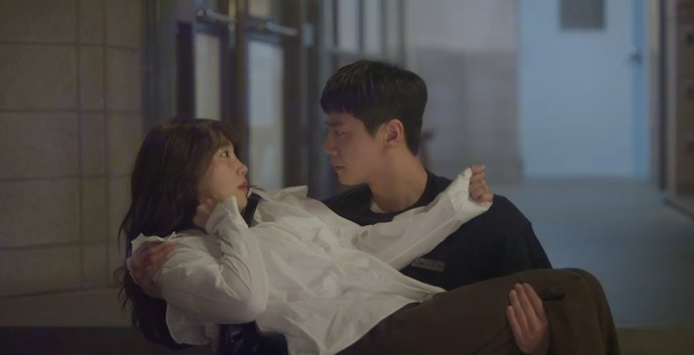 [잡담] 헬스클럽 남여주 자세는 설레이는데ㅋㅋ | 인스티즈