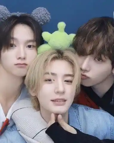 지코가 가슴으로 낳은 안재효(오늘 깔 좋다는 뜻) 김이한 김동현 햔왼 햔른 webp (3) 공유 | 인스티즈