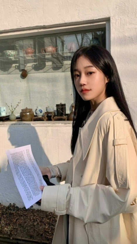 [잡담] 근데 노윤서 00인 거 안 믿기지 않냐 | 인스티즈