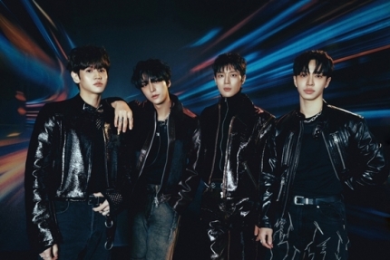 [정보/소식] 하이라이트, 신곡 'Chains'·'없는 엔딩' 무대 음방 최초공개 | 인스티즈