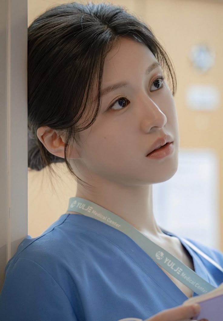 [잡담] 고윤정 예쁘긴진짜 예쁘다 | 인스티즈