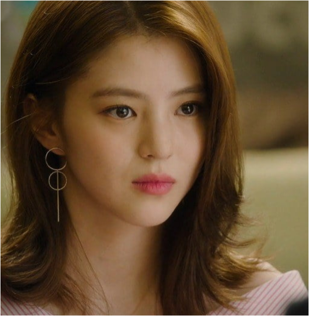 [잡담] 한소희 이때 언제야? 그냥 방송 캡쳐 사진 같은데 | 인스티즈