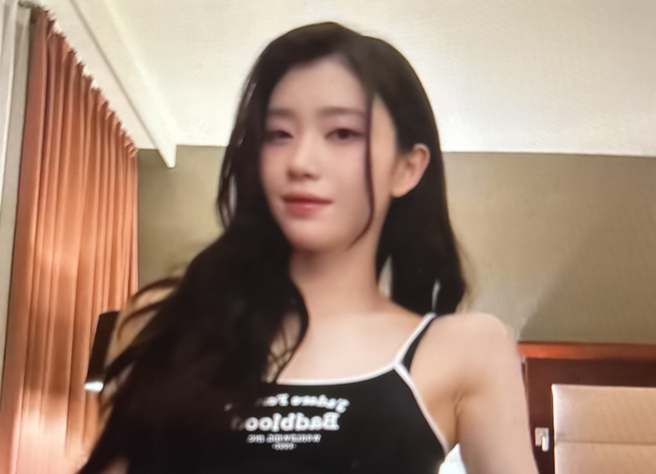 [잡담] 이 여돌 혹시 누군지 아는 사람?! | 인스티즈