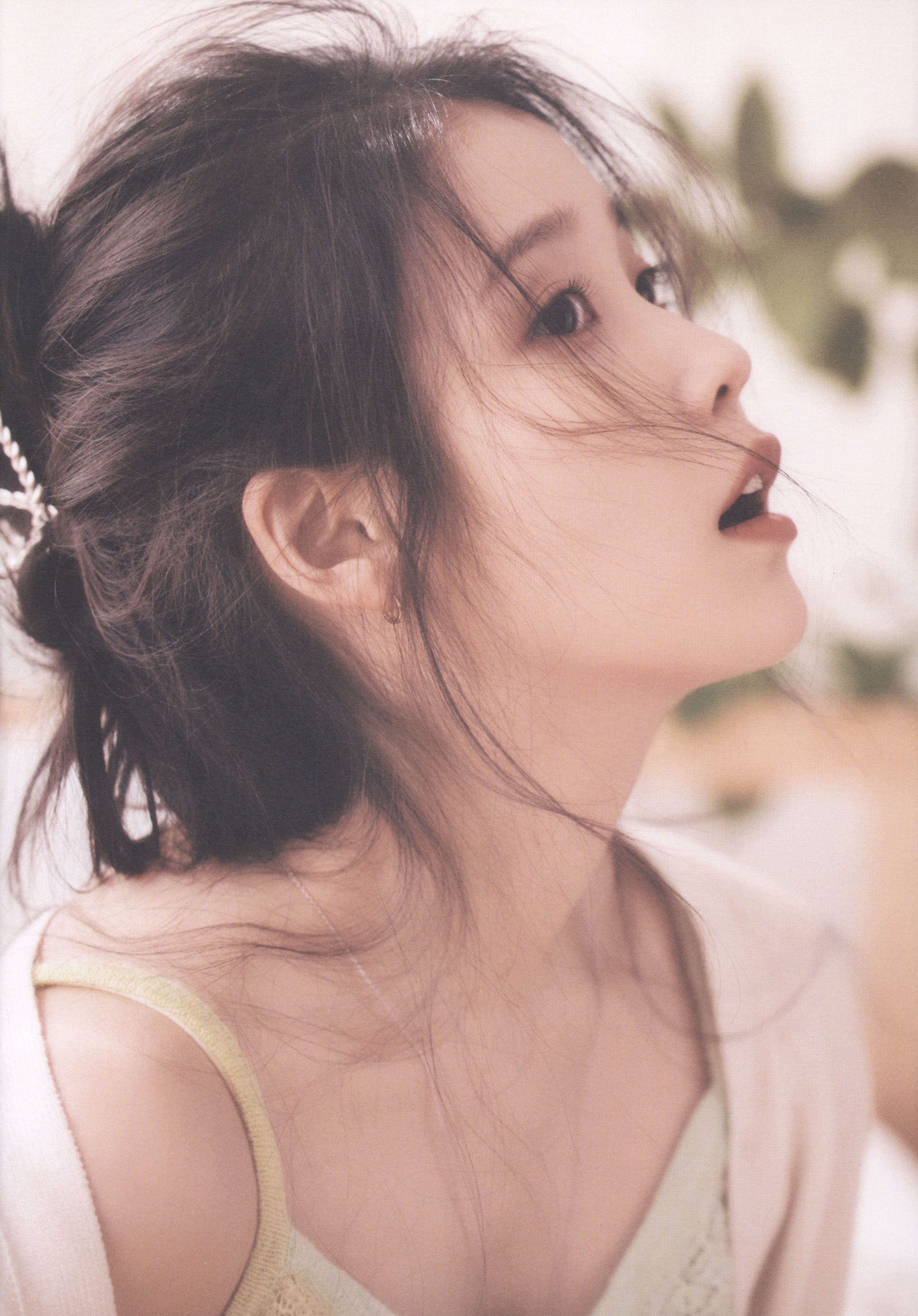 [잡담] 아이유 이런 분위기 독보적인 거 같아 | 인스티즈