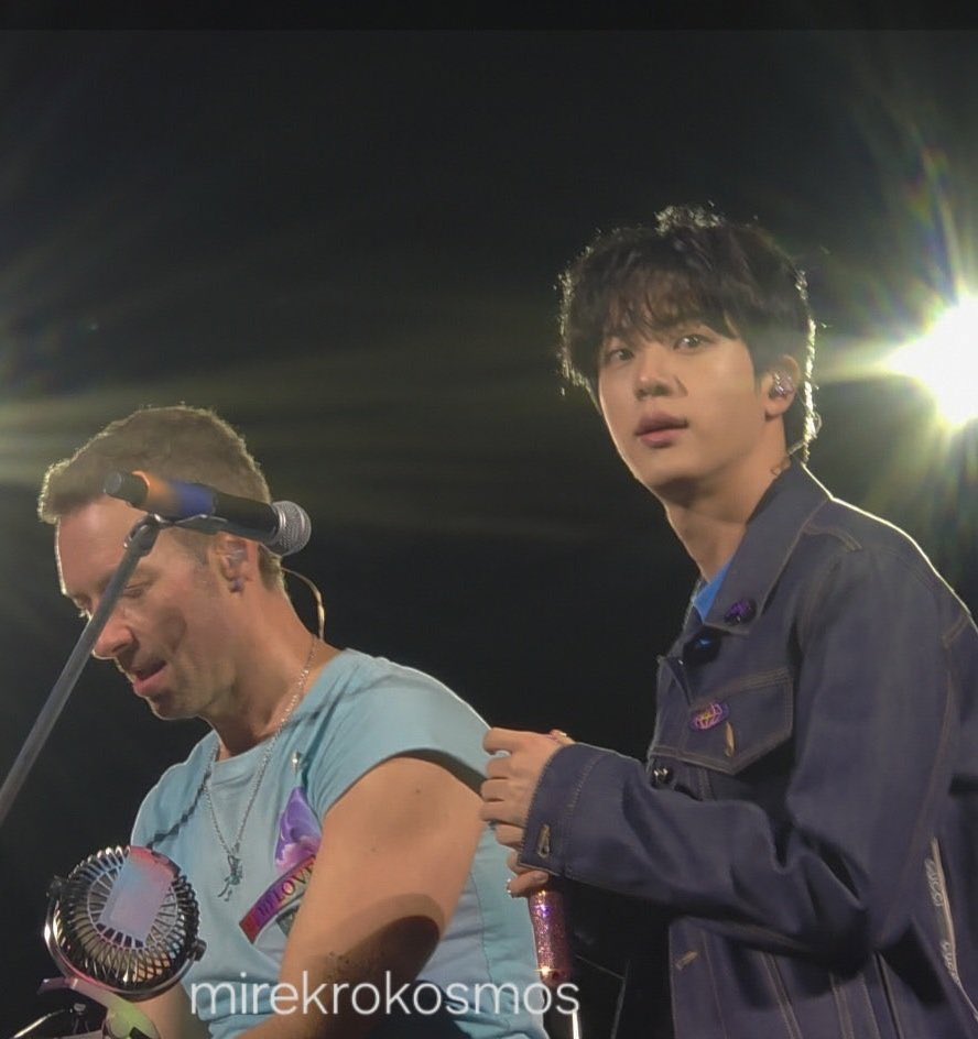 [잡담] 방탄 진 입꼬리 진짜 이뻐 ㅋㅋㅋ | 인스티즈