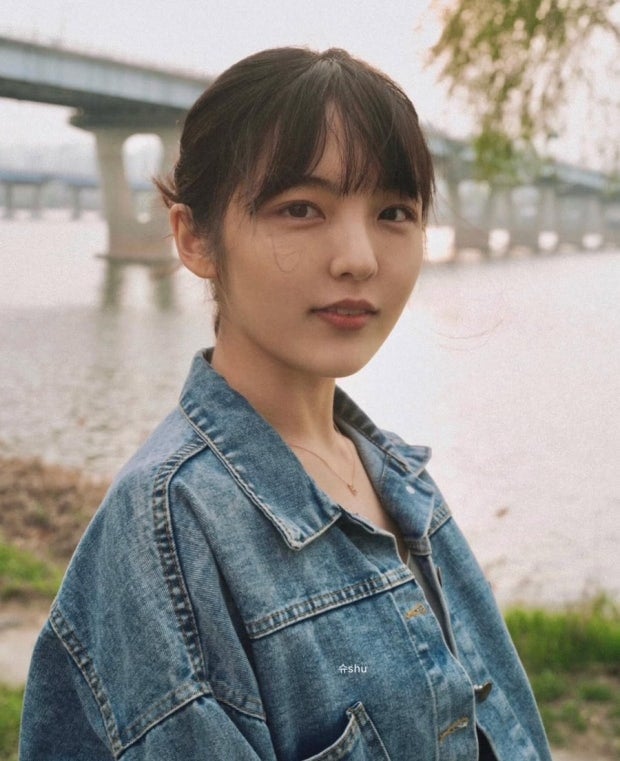 [잡담] 서신애가 지붕킥 때 유인나랑 동갑이네 | 인스티즈