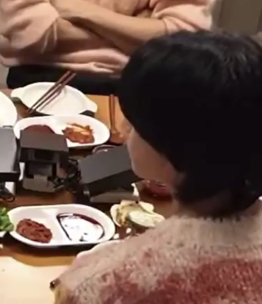 [잡담] 원빈 볼 빵빵해질때 희열을 느끼는편 | 인스티즈