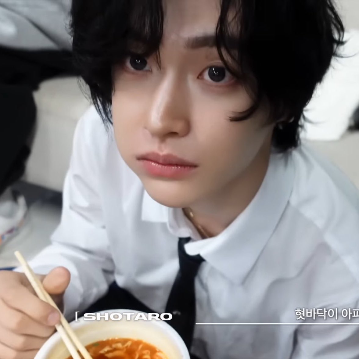 [잡담] 원빈 볼 빵빵해질때 희열을 느끼는편 | 인스티즈