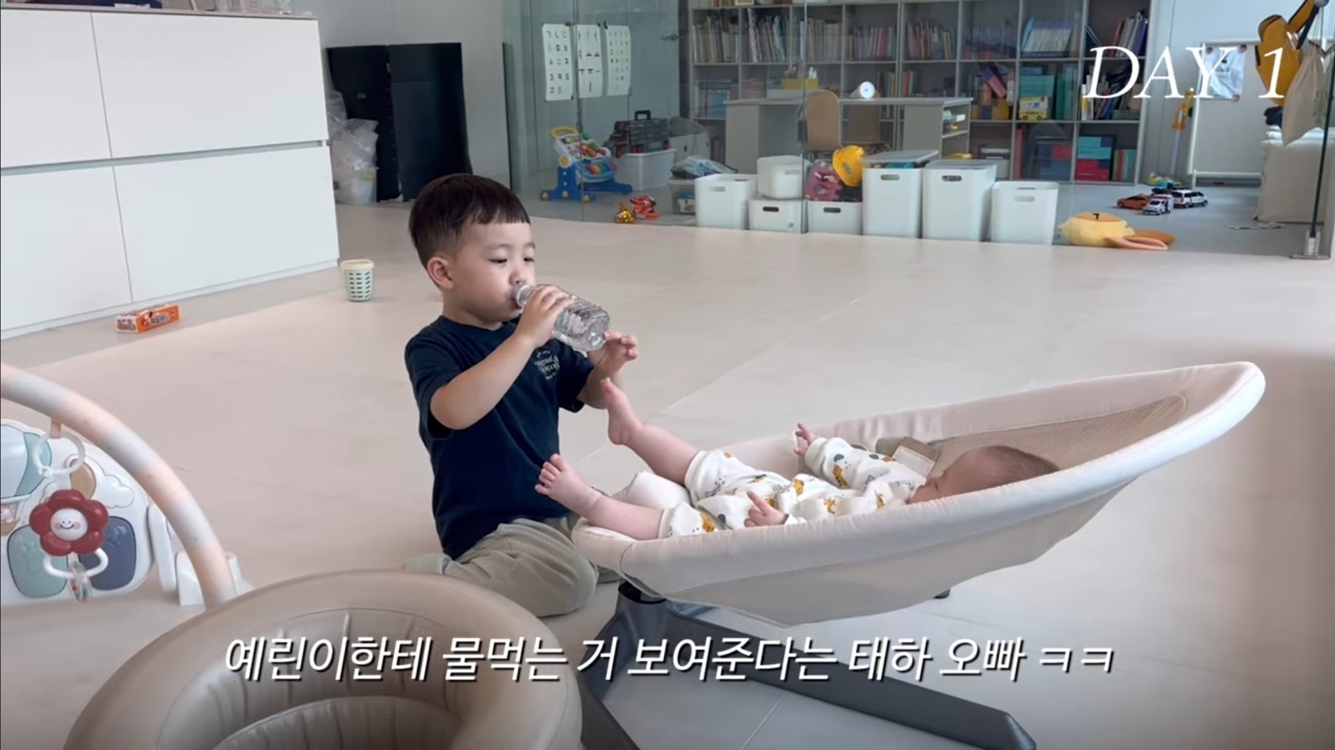 [잡담] 헐 미친 태하 유튜브에 투바투 인형 있었던게 개큰복선이였구나 | 인스티즈