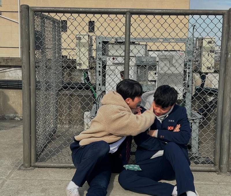 본편보다 비하인드가 더 고딩같은 약한영웅 클투 (스압주의) | 인스티즈