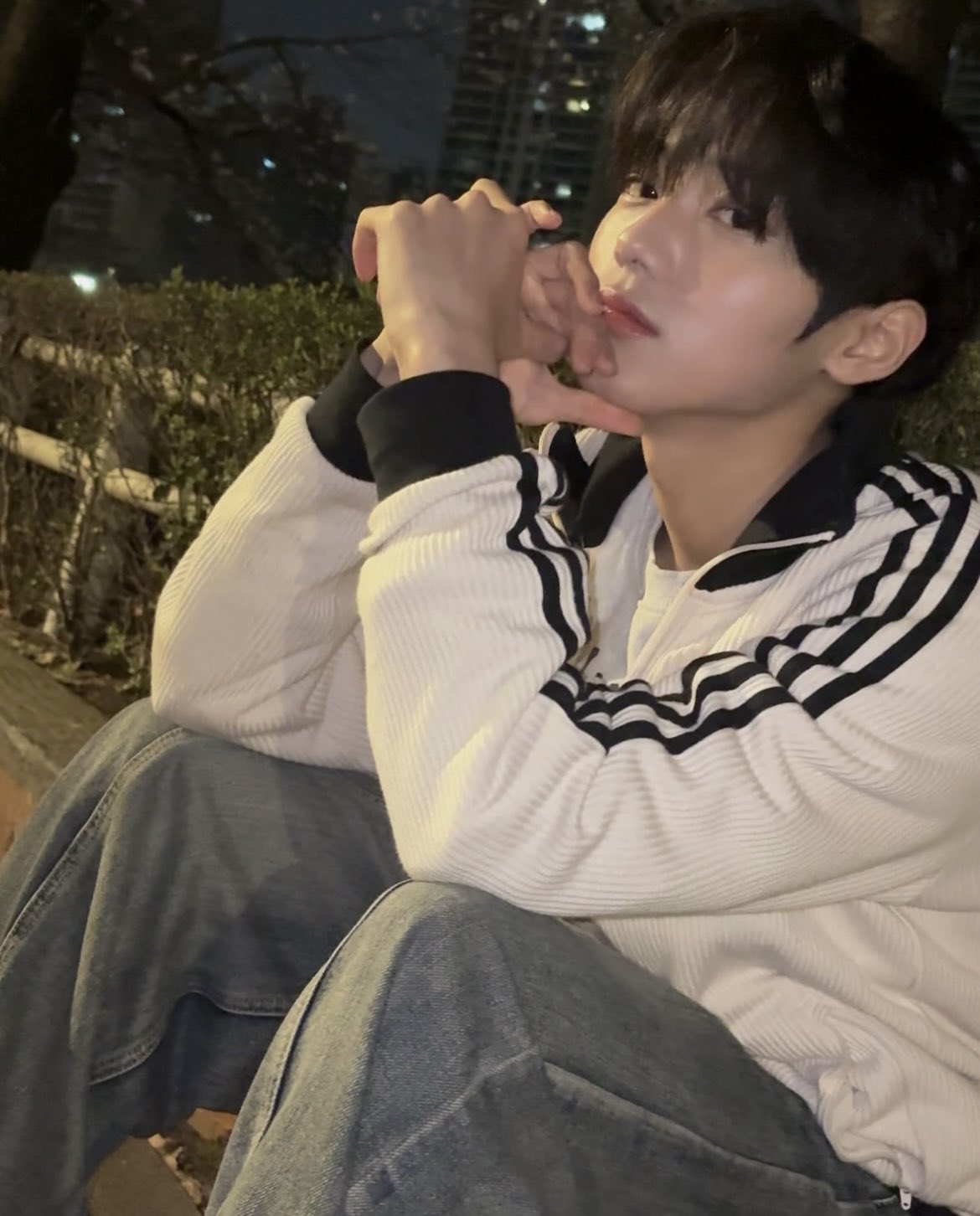 [잡담] 와 탐라에 이사람들어왔는데 이분 데뷔 못했다는거 졸라 안믿김 | 인스티즈