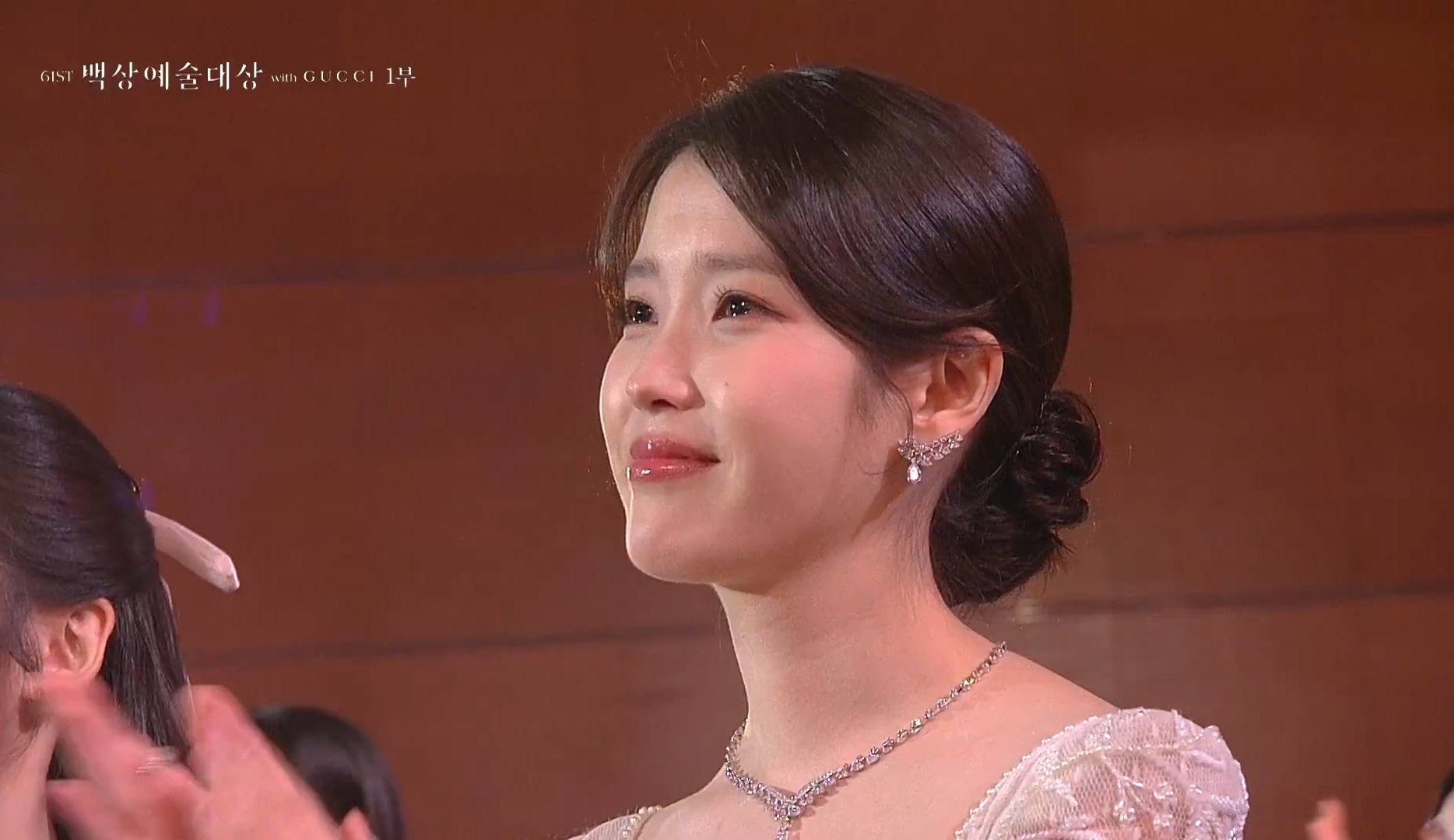 [잡담] 아이유 폭싹 배우들 상 받을 때 계속 울었음....ㅠㅠㅠㅠ | 인스티즈