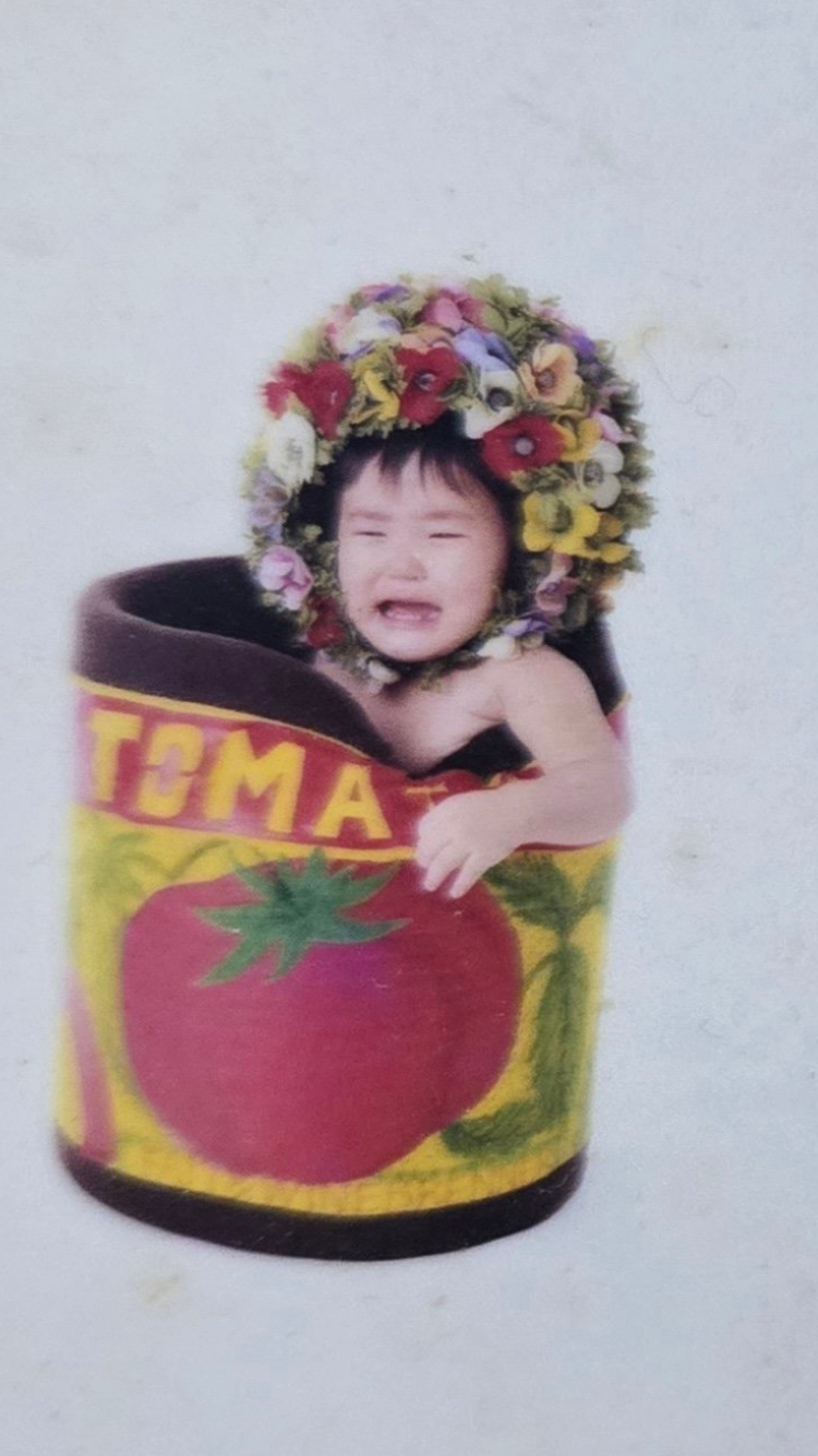 [잡담] 성한빈 아기 때 너무 귀여워ㅋㅋㅋㅋㅋㅋ | 인스티즈