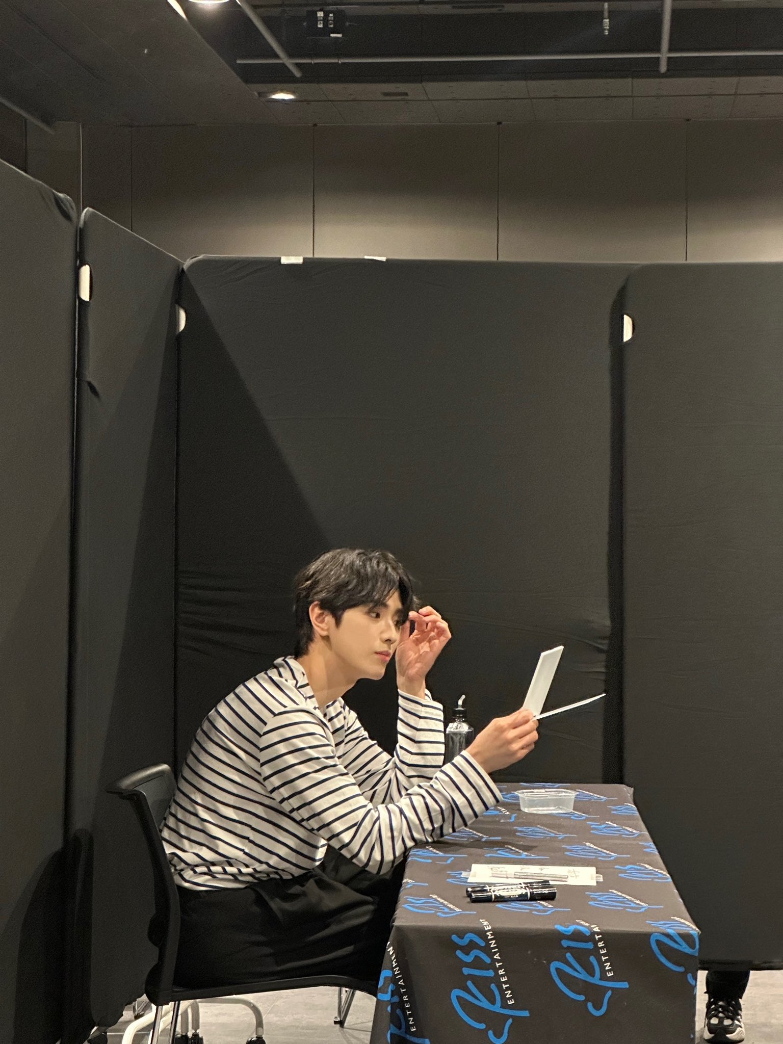[잡담] 어떻게 과사가 이렇게 안경만두?? | 인스티즈