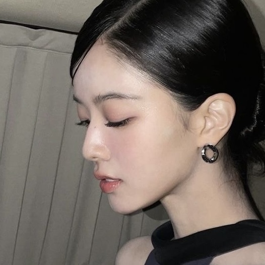 [잡담] 이 사진 누구같음? | 인스티즈