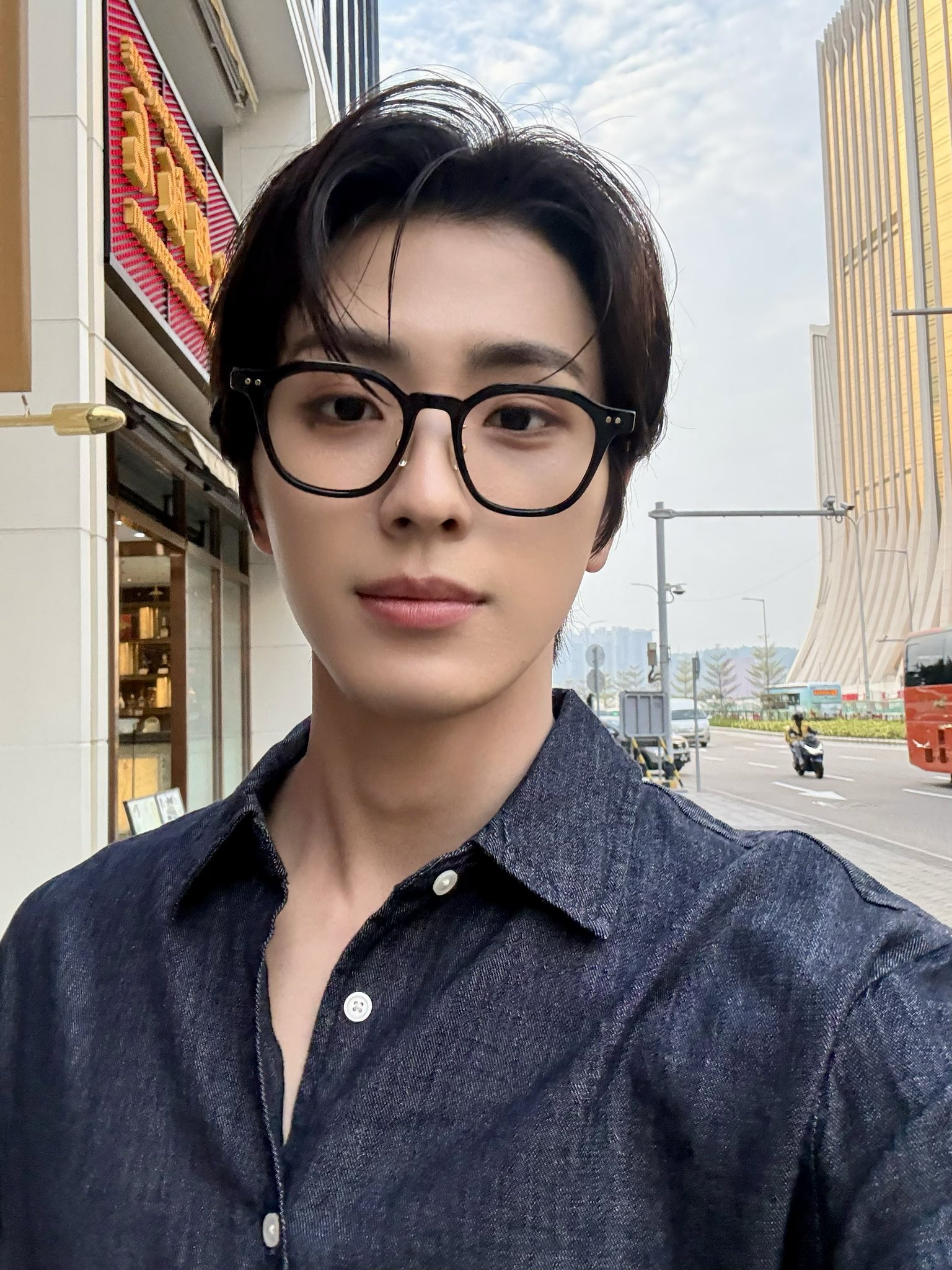 [잡담] 어떻게 과사가 이렇게 안경만두?? | 인스티즈