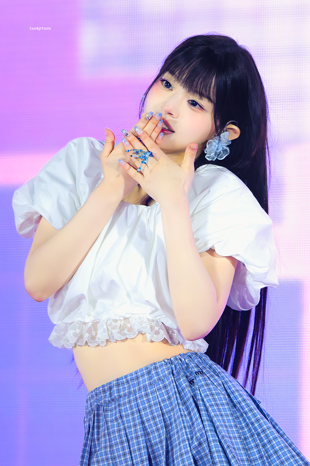 [잡담] 민주님 얼굴 폼이 미치심 | 인스티즈