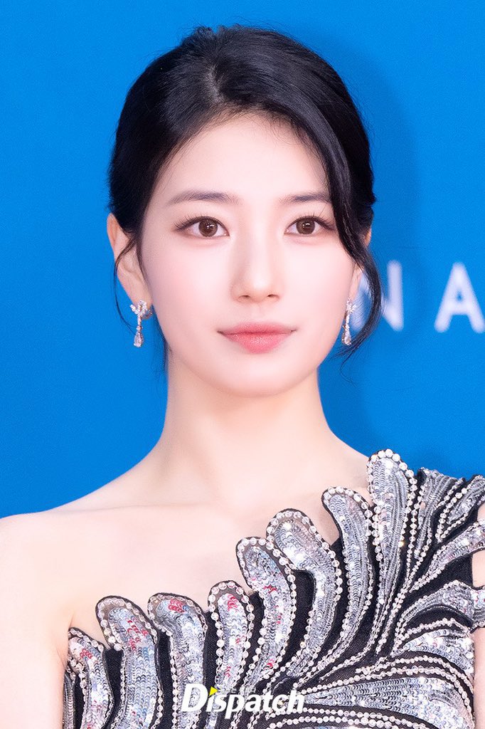 [잡담] 백상 수지 스모키 메이크업한 날 다 레전드다 | 인스티즈