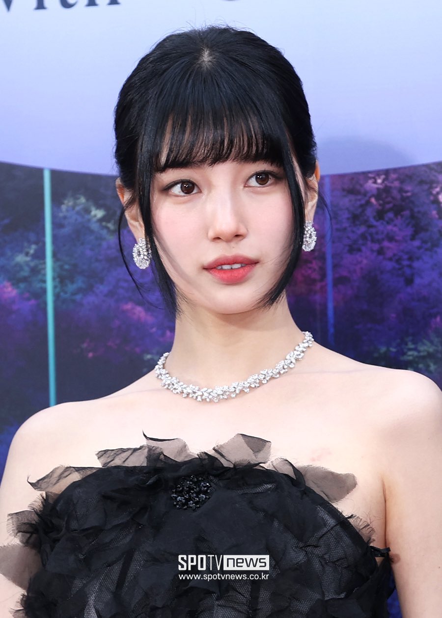[잡담] 백상 수지 스모키 메이크업한 날 다 레전드다 | 인스티즈