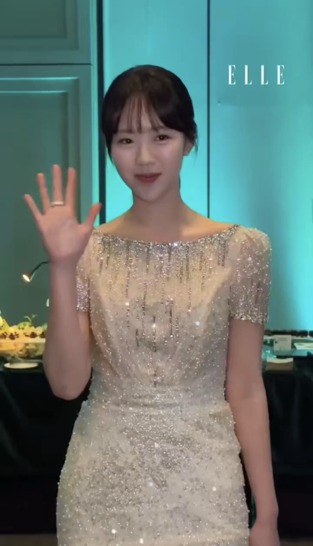[잡담] 와 지예은 얼굴형 완전 브이라인이다 | 인스티즈