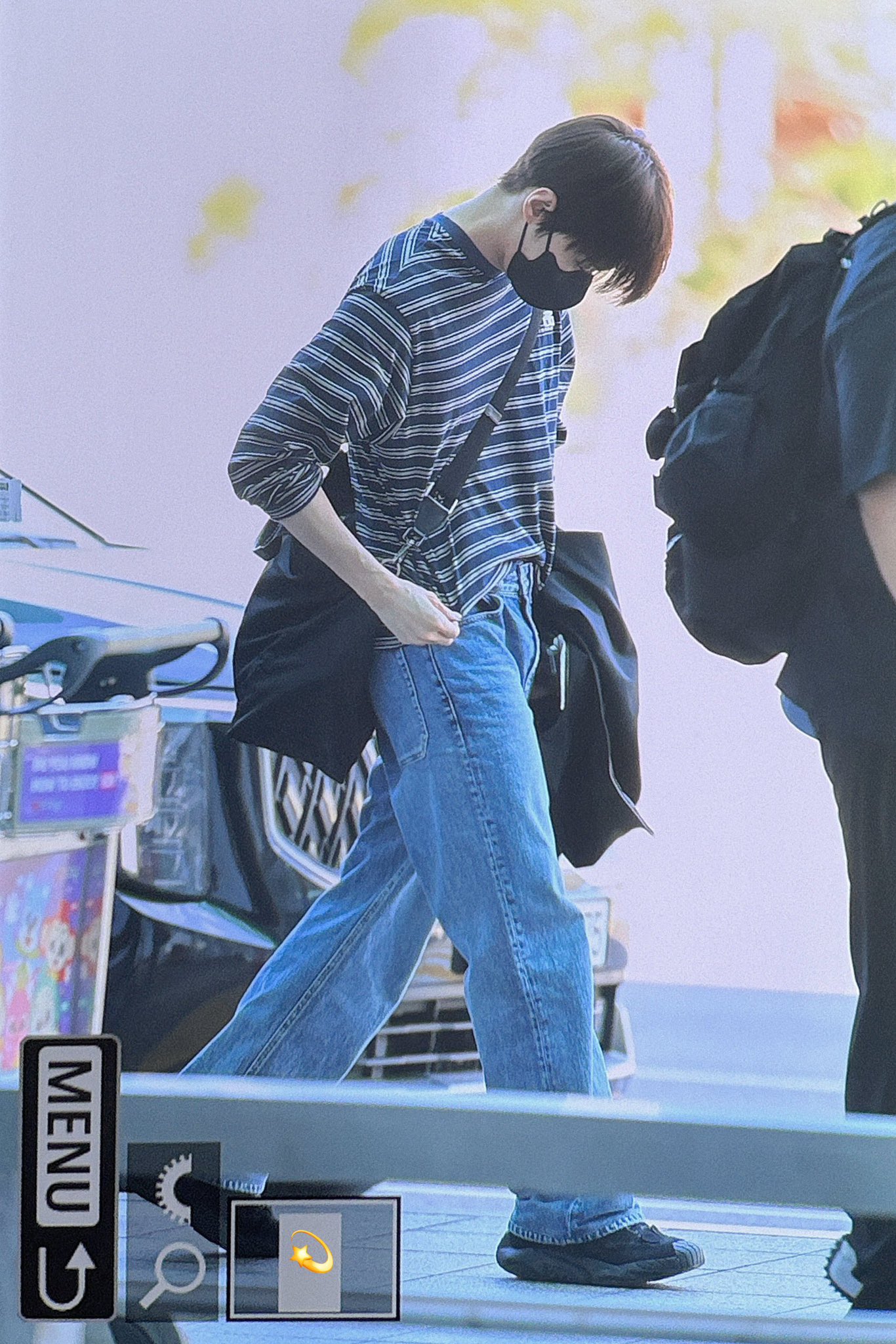 [잡담] 오늘 127 출국 도영 real 청순하다.. | 인스티즈