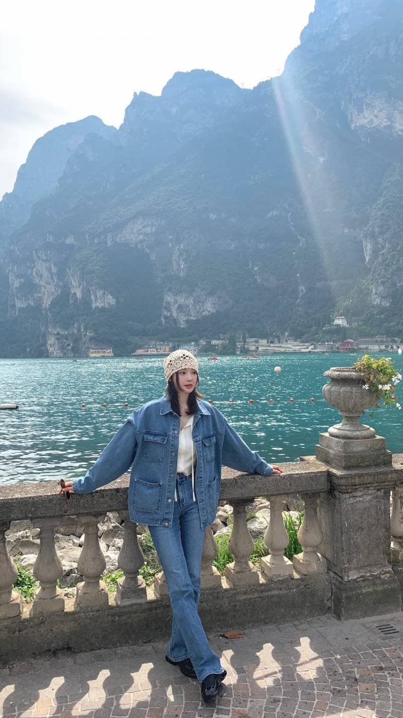 𝙅𝙊𝙉𝙉𝘼 놀랍다는 강민경 사복 변화.JPG | 인스티즈