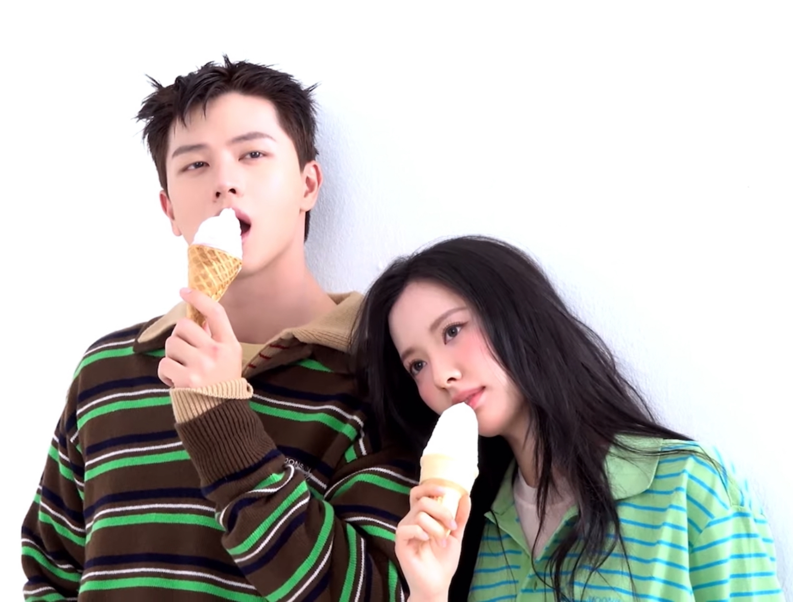 [잡담] 육성재 보나 현대극이었음 더 좋았겠다 커플화보 얼합봐.. | 인스티즈