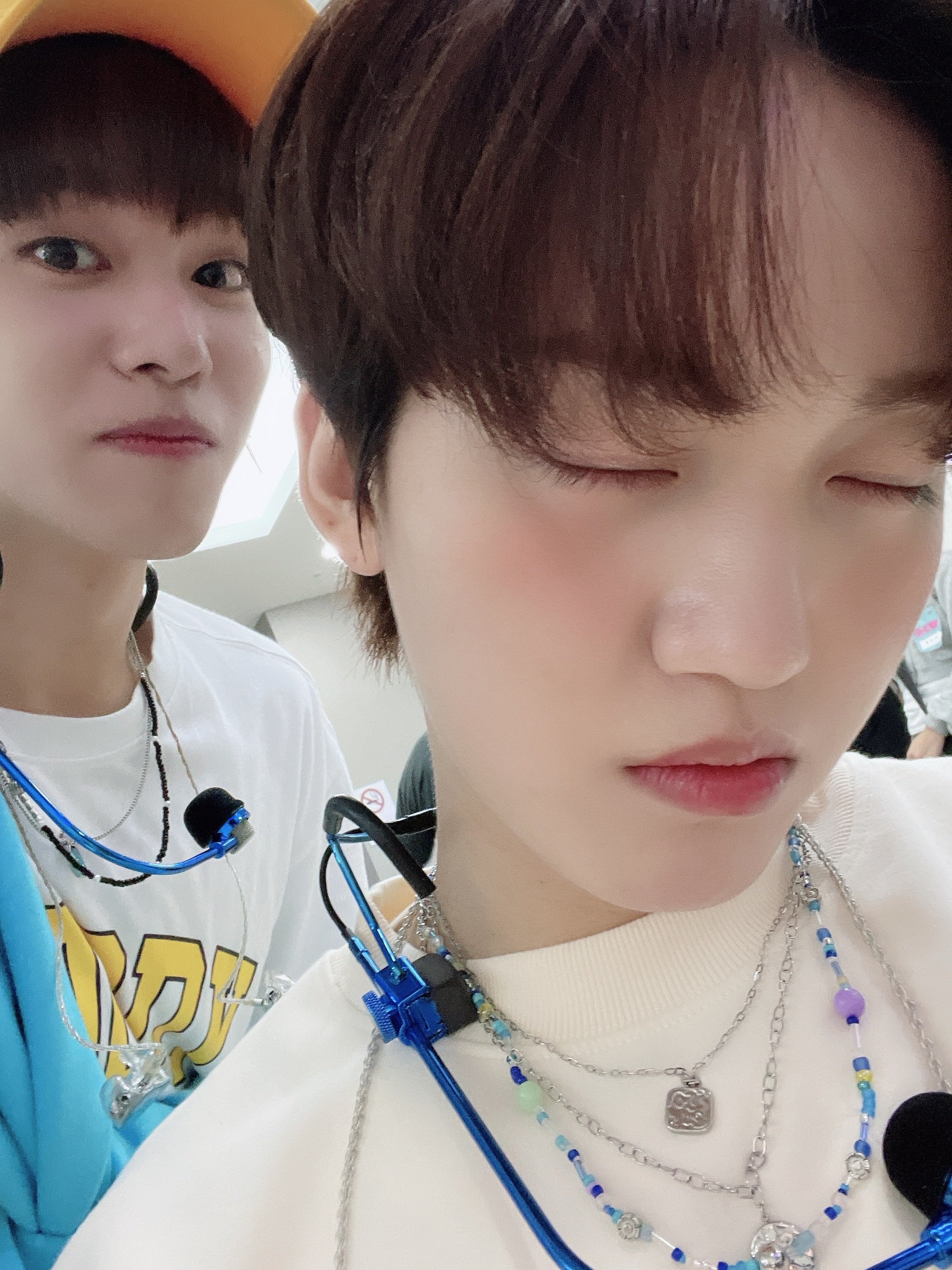 [잡담] 조카가 삼촌이랑 이렇게까지 닮아도 되는거임????? | 인스티즈