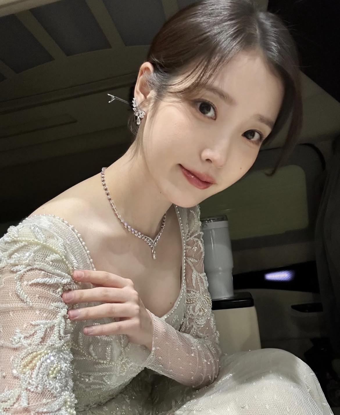 [잡담] 아이유 변우석 완전 대군쀼 결혼식이잖아 | 인스티즈