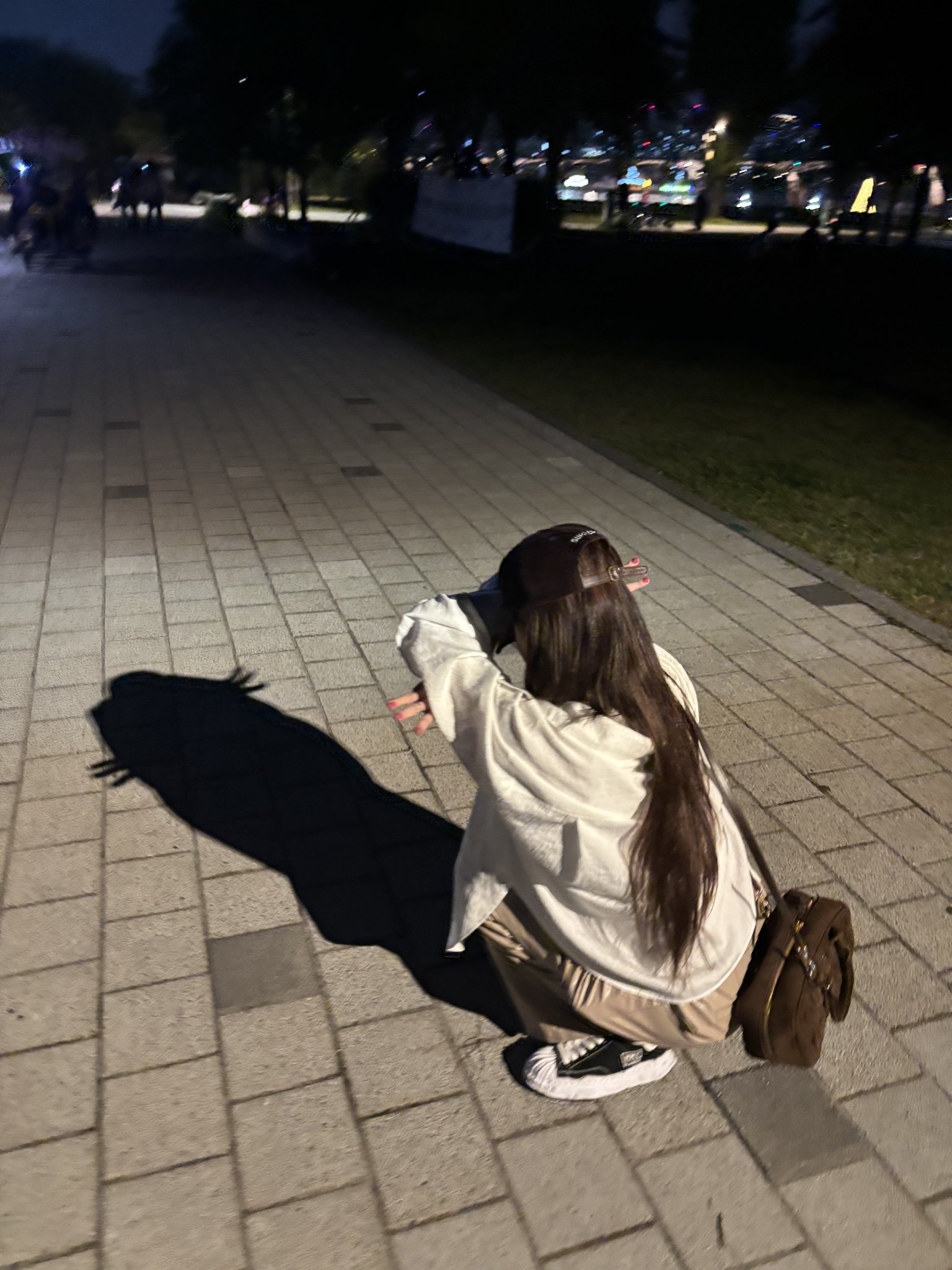 [잡담] 아니 은채 고양이포즈한거 개웃기네진짜아 | 인스티즈