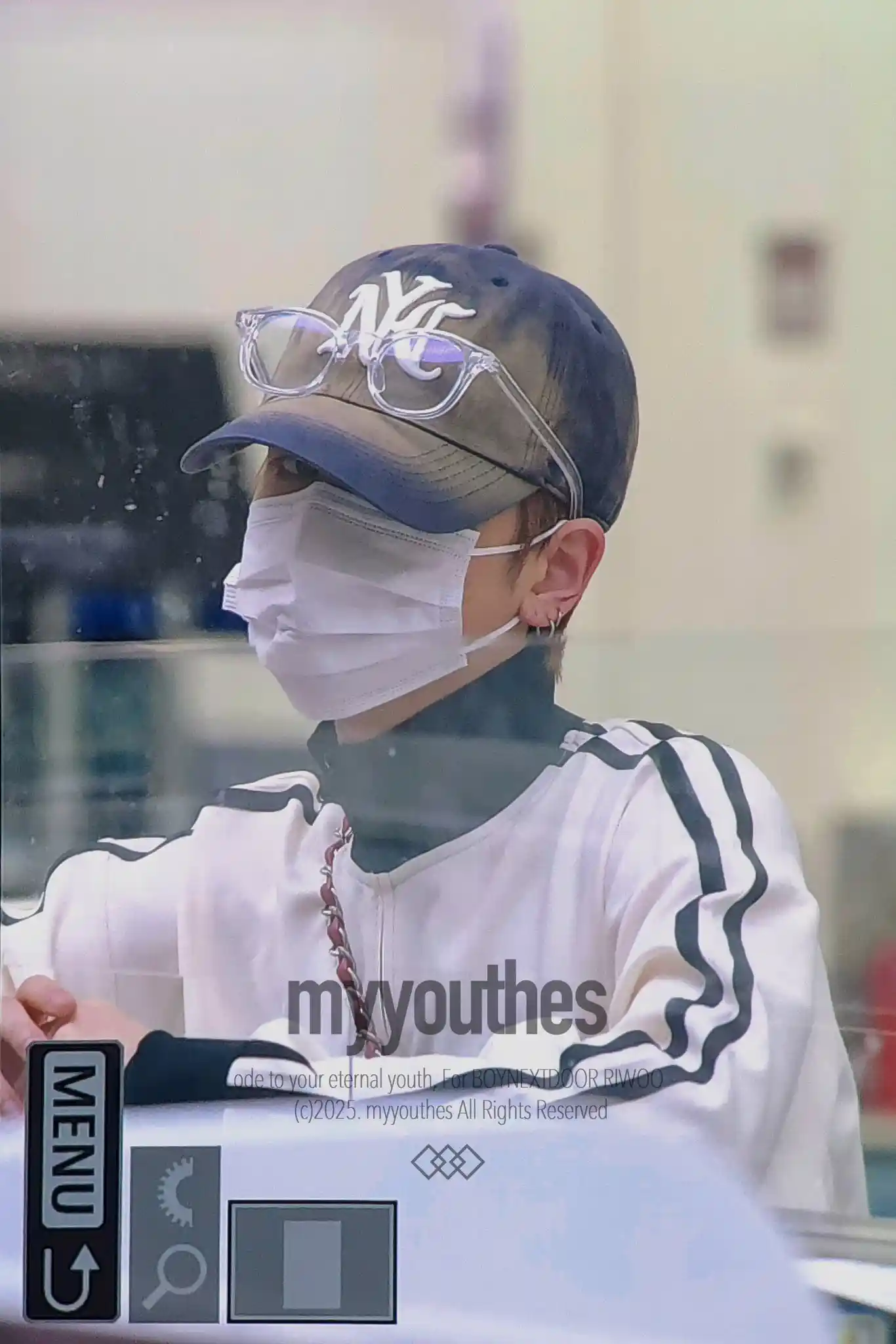 이상혁 이리우 링왼 링른 프리뷰 고화질 셀피 webp (16) 공유 | 인스티즈