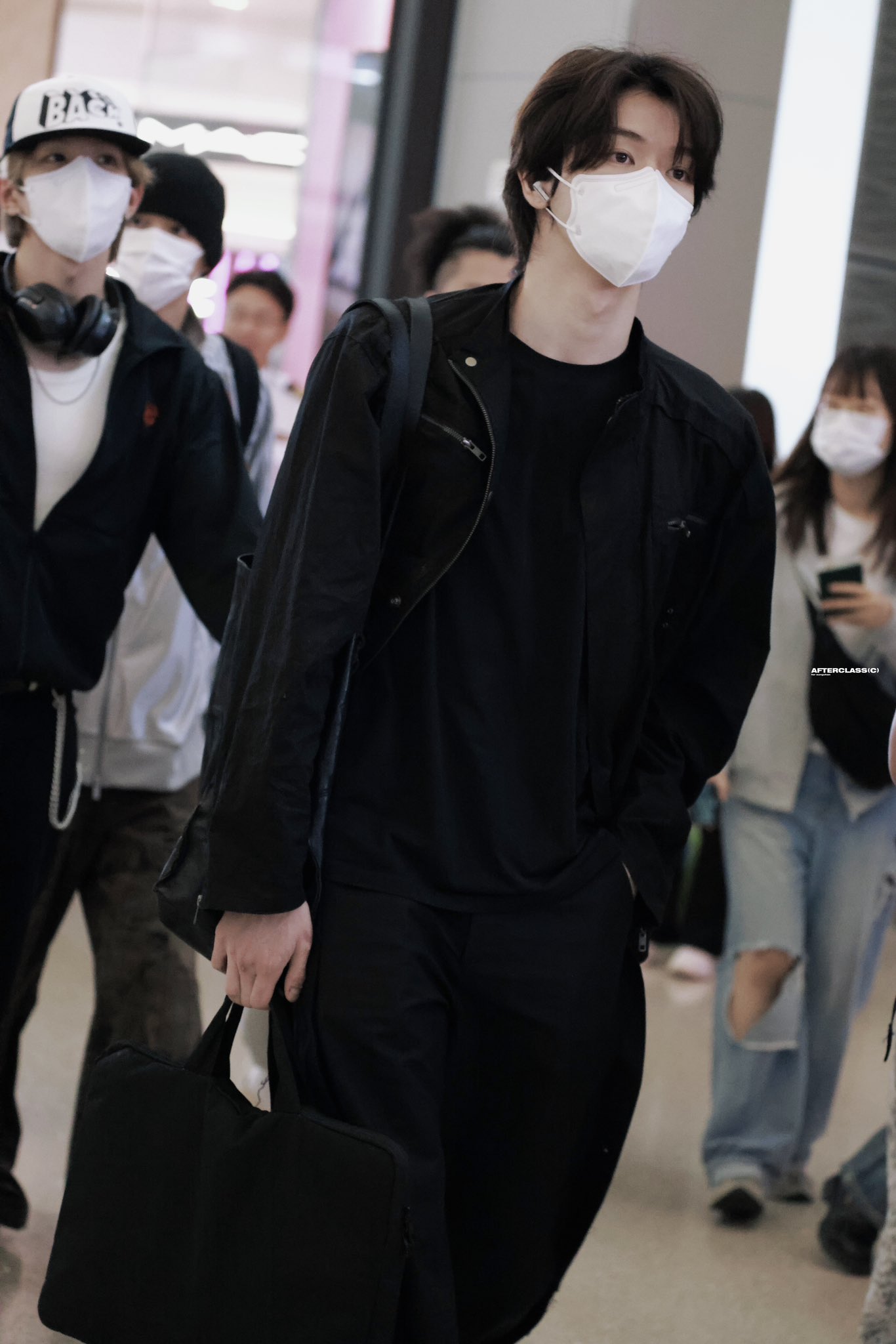 [잡담] 성찬 원래 이런 느낌 있었나?? | 인스티즈