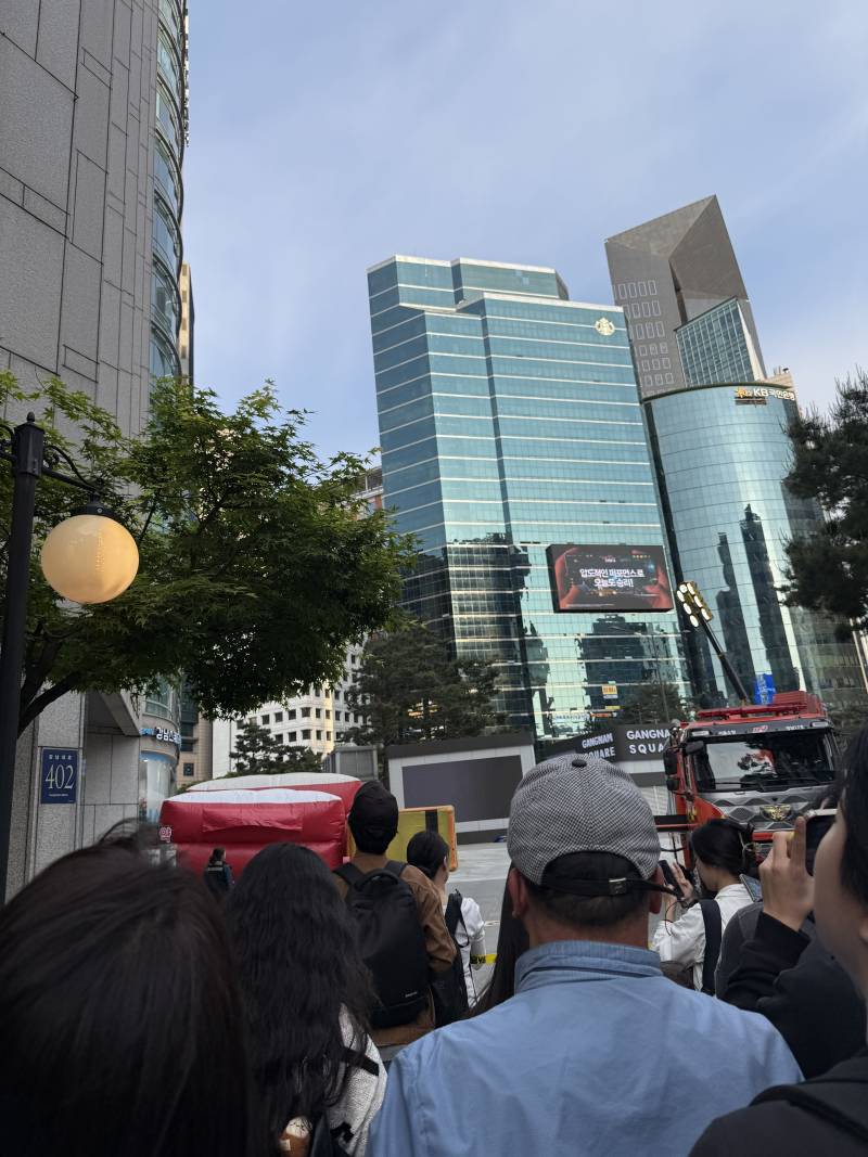 [잡담] 실시간 강남역 11번 출구… | 인스티즈