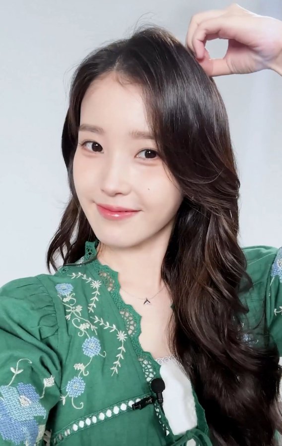 [잡담] 오늘 뜬 아이유 왜 이렇게 귀여우시지... | 인스티즈