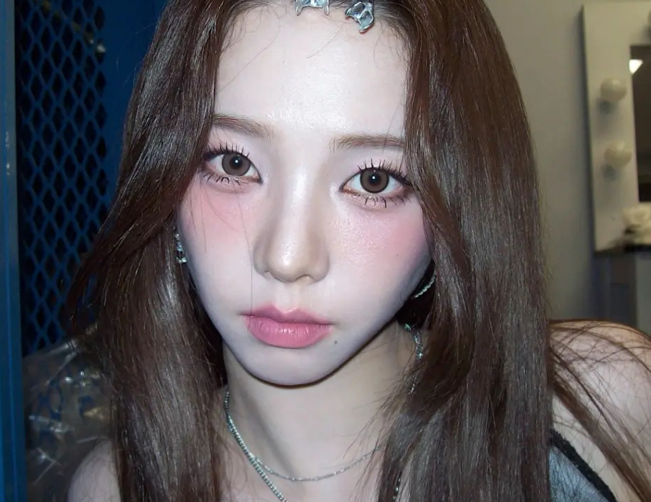 [잡담] 연옌들 화장 진하다는거 이 사진 보니까 실감된다 | 인스티즈