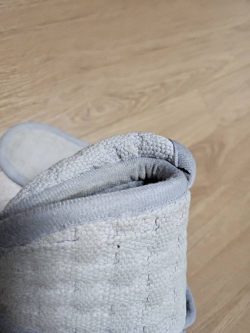 [잡담] 집에서 항상 룸슬리퍼 신는 사람인데 무조건 이런거 사라 | 인스티즈