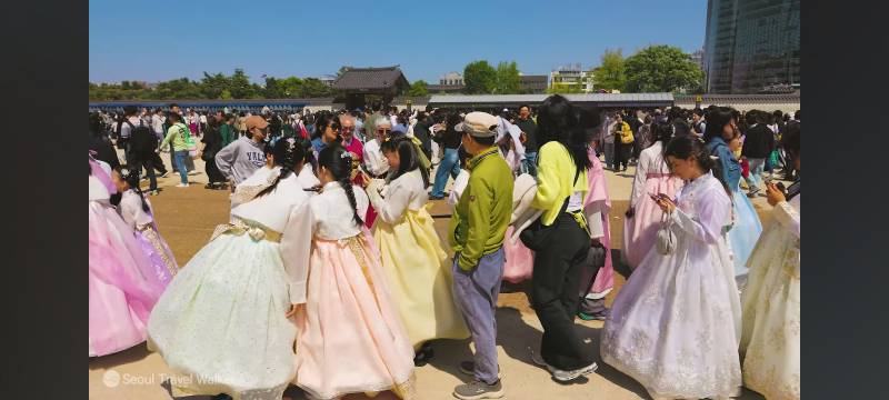 [잡담] 요즘 경복궁에 관광객이 이정도로 많아?ㄷㄷ | 인스티즈
