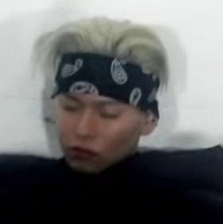 [잡담] 은석 잠에서 깬 얼굴이 미친 귀여움임 | 인스티즈