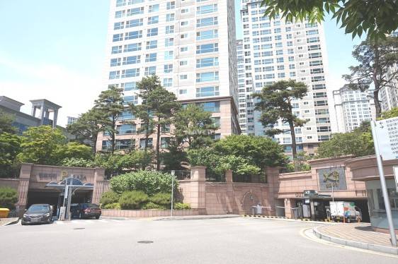 [잡담] 반포자이 생각보다 평범하게 생겼네 | 인스티즈