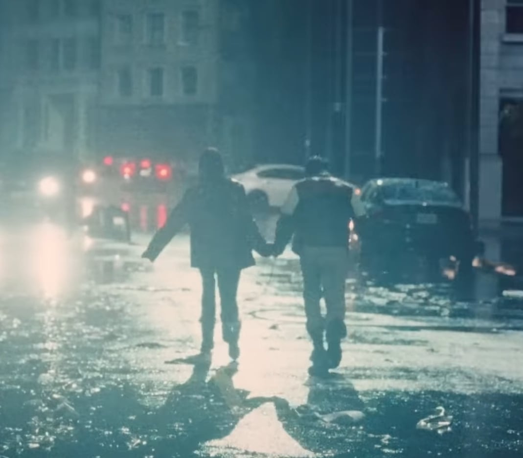 [잡담] 방탄 멤들 이성애 뮤비에 공통적으로 나오는 장면ㅋㅋㅋㅋㅋ | 인스티즈